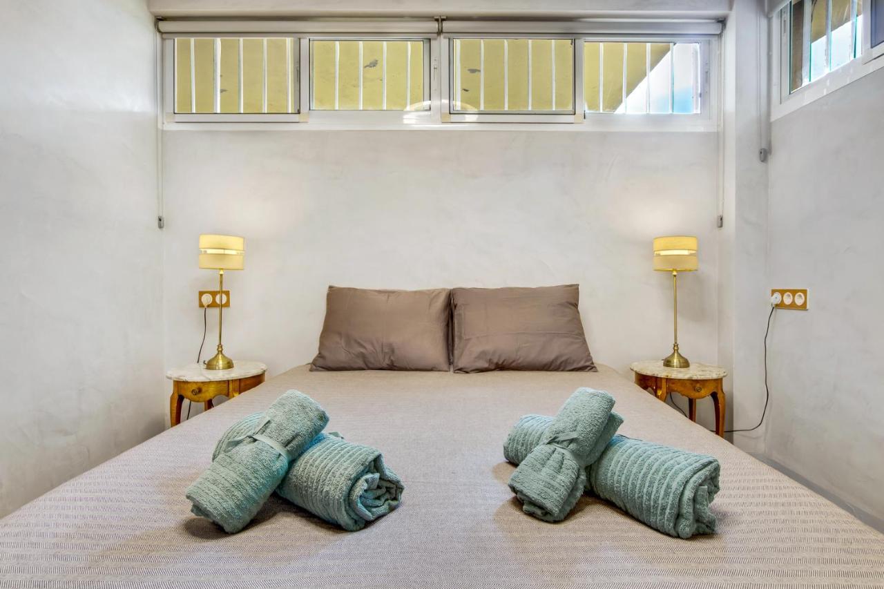 Carlos Beach Ground Floor Apartment & Parking トレモリノス エクステリア 写真