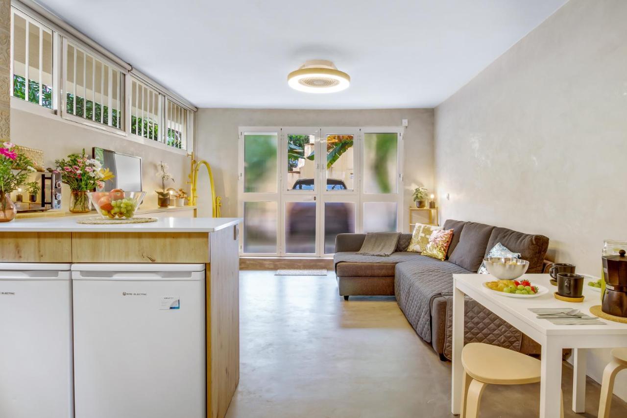 Carlos Beach Ground Floor Apartment & Parking トレモリノス エクステリア 写真