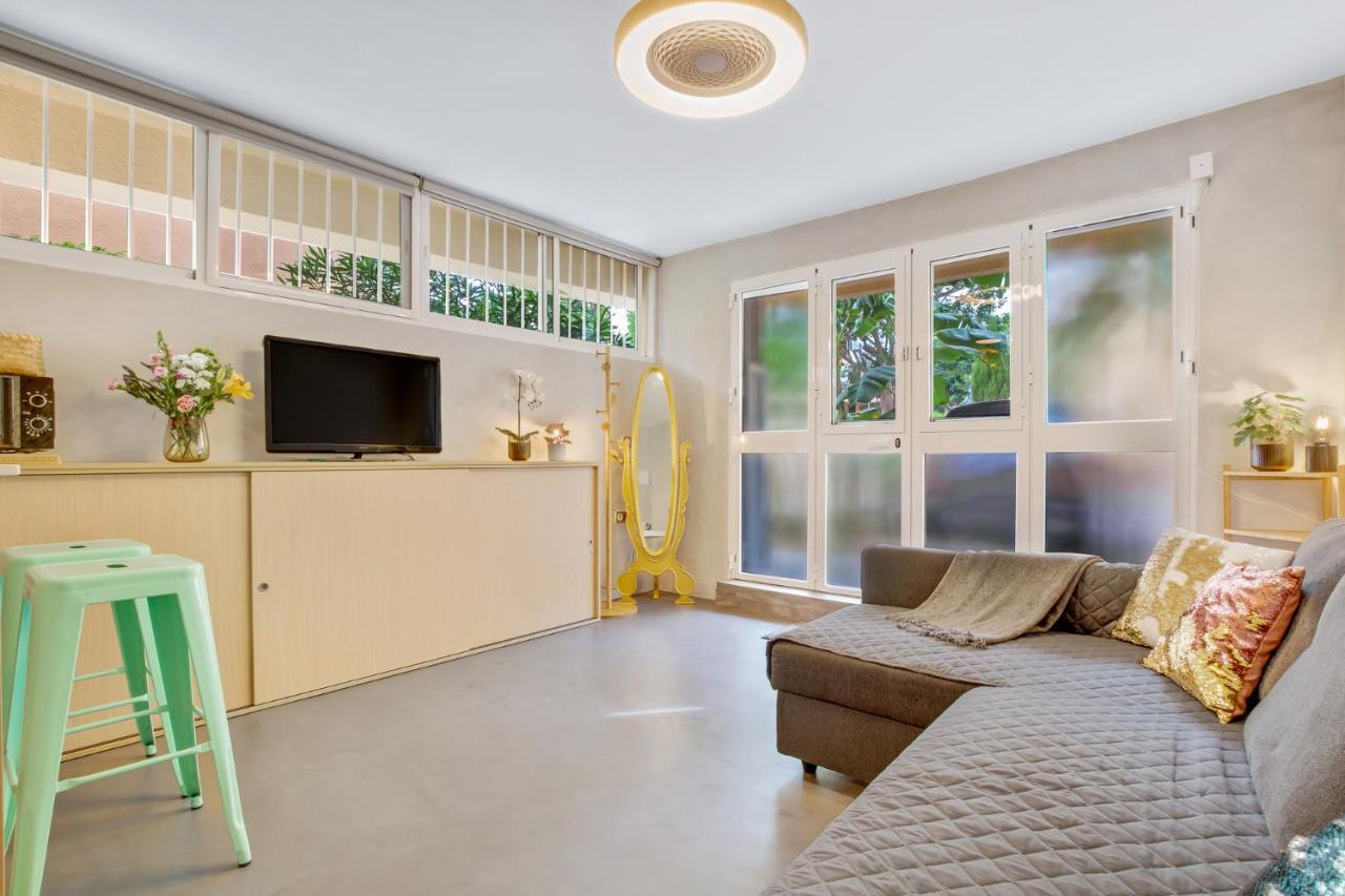 Carlos Beach Ground Floor Apartment & Parking トレモリノス エクステリア 写真